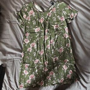NWOT Floral shirt